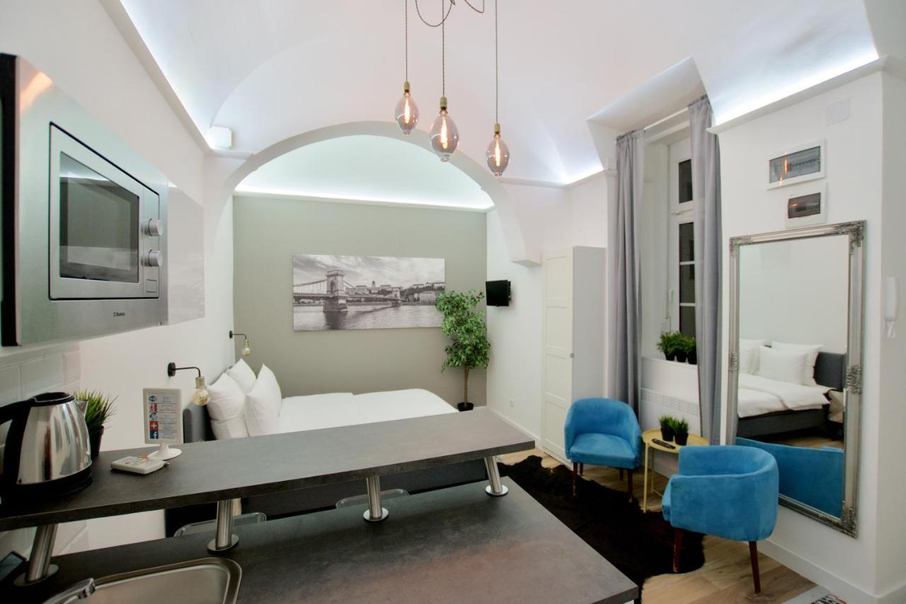 Standard Apartment By Hi5 - Nagysandor Street Budapest Bagian luar foto